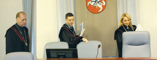 Bubikono-bylos-teisejai