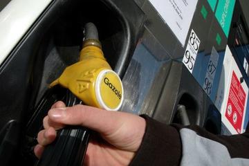 2008 03 29  Europarlamentarai siekia apriboti mokesčių dyzelinui ir benzinui didinimą
